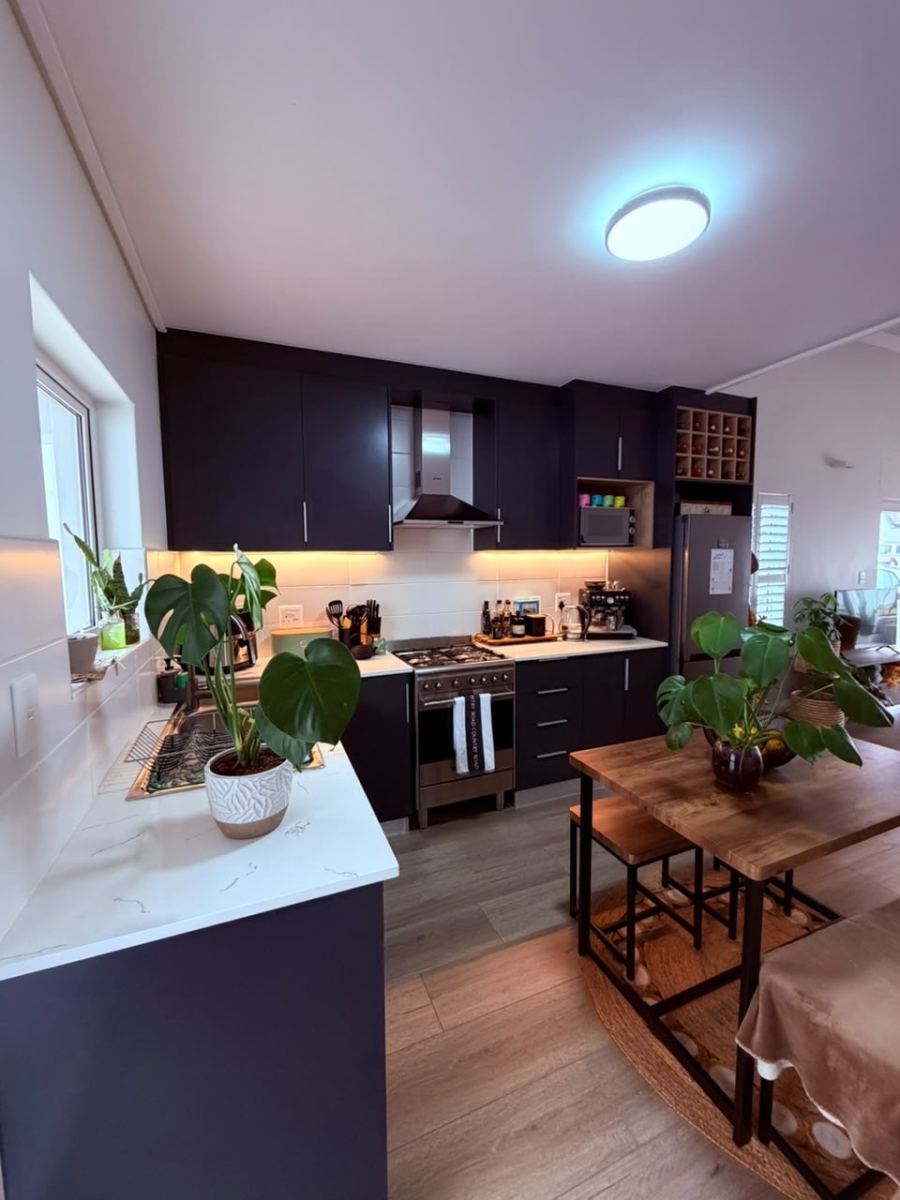To Let 2 Bedroom Property for Rent in Klein Parys Western Cape